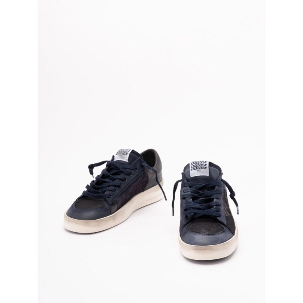 Golden Goose Men `Stardan` Sneakers - Picture 2 of 5